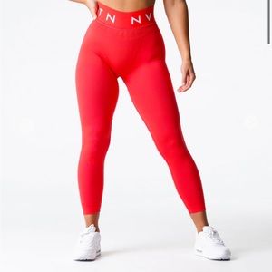 NVTGN, Scarlet Sport Seamless Leggings